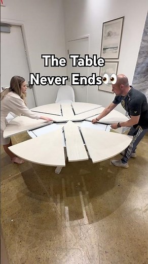 This Table Keeps Expanding… 👀 #ExpandableTable #FurnitureDesign