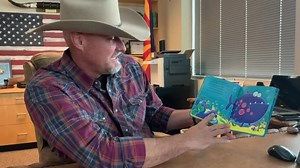 48K views · 1.8K reactions | It’s time for another STORY WITH THE SHERIFF!  Today’s book is “The Very Fidgety Fish.” | Pinal County Sheriff's Office | Facebook