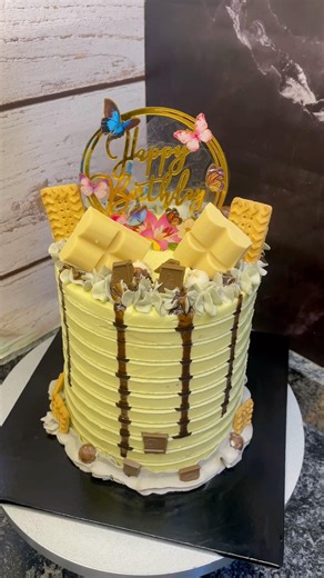 How to fix a broken cake #shorts