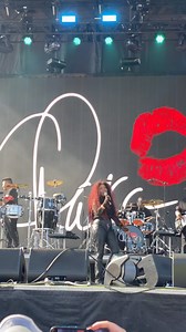 Chaka Khan performing sweet thing. she is perfection 🤎 | Fool In Love Fest