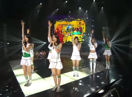 Hyoyeon's Charismatic Moments with Girls' Generation