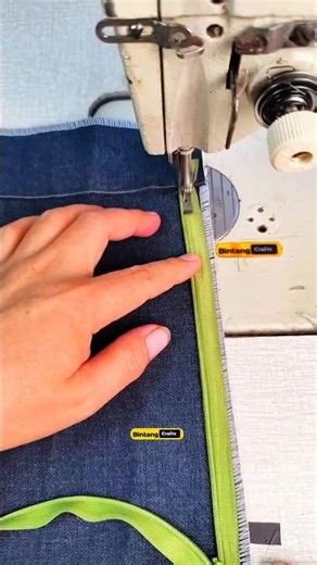 Easy Japanese Zipper Installation for Beginners #sewing #sewinghacks #sewingtutorial
