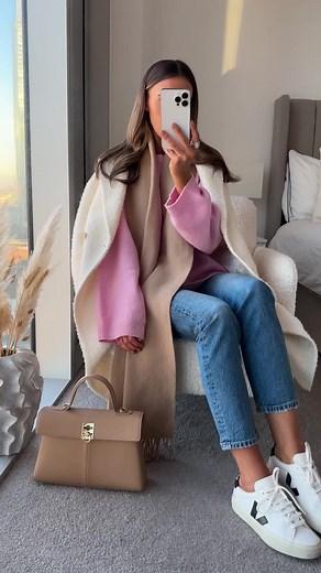 Winter Outfits Ideas and Inspiration for a Cozy Party Look