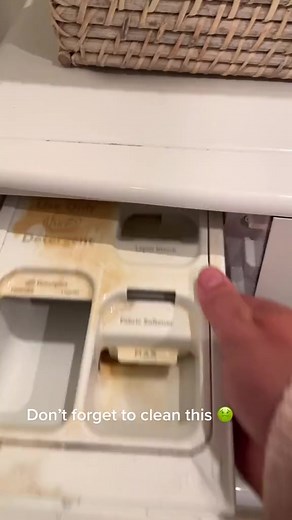 217K views · 2.7K reactions | You can put in the dishwasher too, I use the steam to clean way in the back! #cleaning #cleaningaccount #cleaningmotivation #deepcleaning #deepclean #viralvideo | Live Composed | Facebook