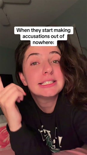 Projection... projecting is easy to spot when you know what to look for! #projecting #cheating