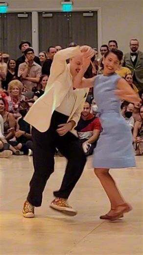 The Happy Makers! Nils & Bianca draw the biggest smiles #dancemusic #joendancer #Jitterbug