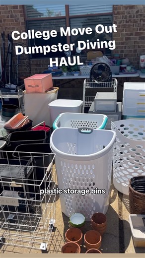 Dumpster diving during college move out paid off!! We found all of this in the TRASH outside of the student dorms. #dumpsterdiving #reducewaste | Breafkast