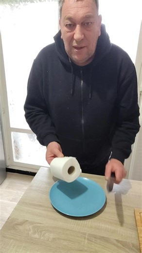 madame va manger le gâteau ptdr#rire #comedy #humor #humour @Candy 62@moonnight