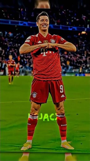 Kakeknya Lewandowski emang siapa?🤔