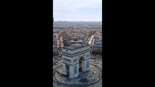 L'Arc de Triomphe dévoilé : un voyage en drone à Paris
