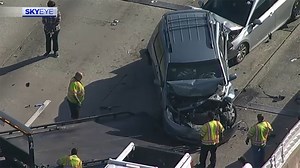 Several injured after more than 9 vehicles, including an 18-wheeler, crash on I-45