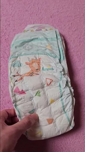 30+ YEARS OLD PAMPERS: This is how different little diapers were back in the 90s!