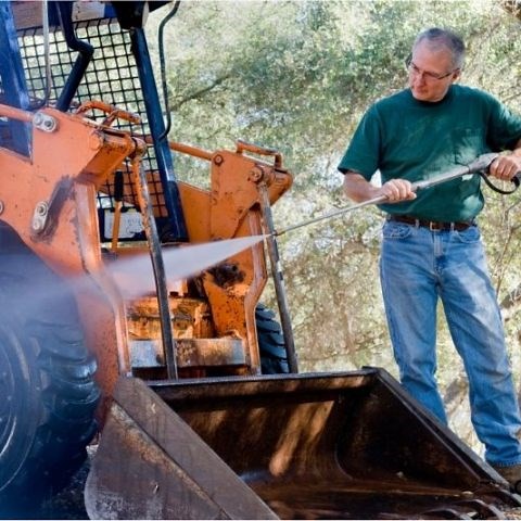 How long do pressure washers last? Useful tips for users