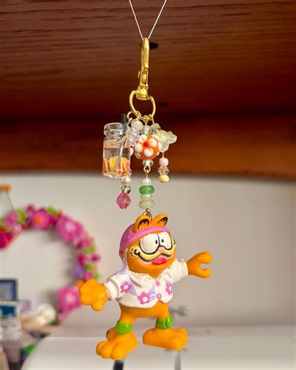 Garfield Cartoon Keychain | Cartoon Network, 80s, 90s, Movie, TV, Kids, Nostalgia - Etsy