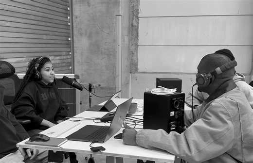 【Pt. 2】Ye带着女儿North练习做音乐