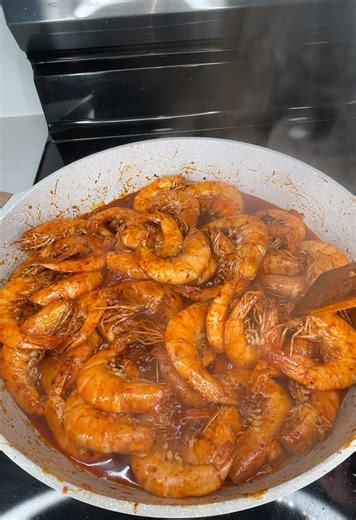 Camarones con Mantequilla y Ajo: Receta Fácil