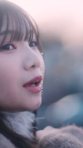 新曲「Young Dumb Love」MVで振り返る恋愛の思い出