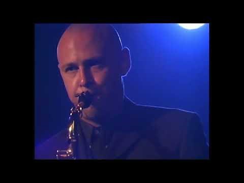 Lee "Scratch" Perry - I am A Madman (Live in Brighton 2002)