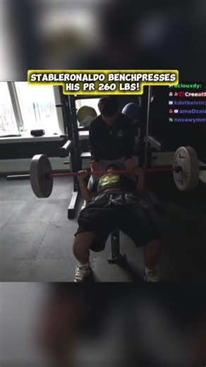 Stableronaldo Goes To The Core Gym And Benchpresses 260kg/100kg