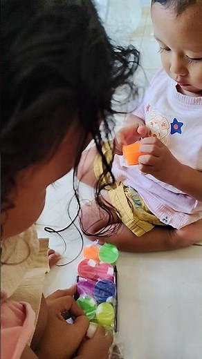 waah Rasya dan Lala dapat hadiah slime #slime #slimeasmr #mainananak #mainanedukasi #shorts