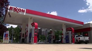 Exxon, Chevron post record profits on surging oil prices