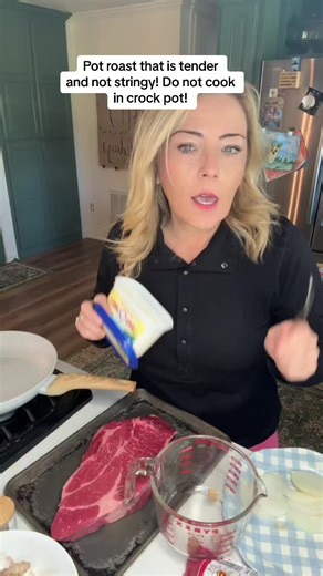 Sunday pot roast that isnt stringy!#fypシ゚viral #cook #fastmeals