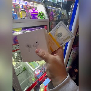 202K views · 2.1K reactions | Airpods & Cash LOCKED Inside Claw Machine  | TYE Arcade | Facebook