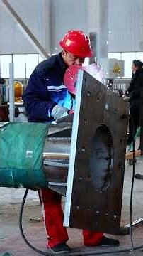 How a 30-meter electric flagpole is produced, from raw materials to project completion