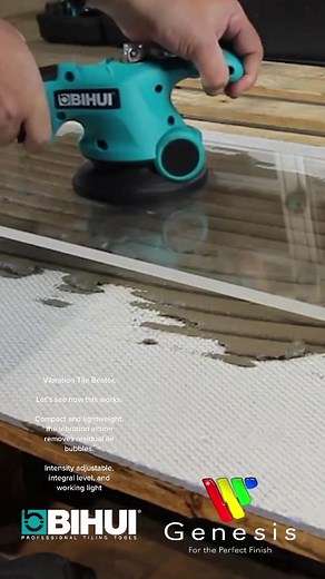 Compact and Lightweight Vibration Tile Beater for Efficient Tiling