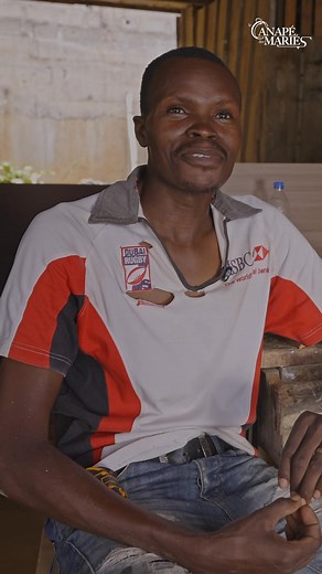 Même sans millions au travail, Quand je rentre chez moi, ma vraie richesse m’attend. Mr. & Mme KODJO. Un extrait plein d’émotion… attendez de voir l’intégralité.👉🏾 https://youtube.com/@canapedesmaries?si=osTWGAHn5C68tPZB | Le canapé des mariés