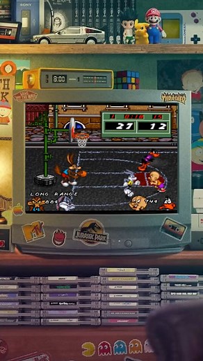 🏀🌀 ¡LOONEY TUNES B-BALL EN ACCIÓN! 🎮🔥 Regresamos a la locura noventera donde el básquet se mezcla con poderes, caos total y los personajes más icónicos de los Looney Tunes. 🐰💥 Dunks imposibles, power-ups absurdos y un ritmo que no te deja parpadear. ¿Quién más jugó este clásico que convertía cada partido en una caricatura viviente? 🤯🏀 | Heyalex