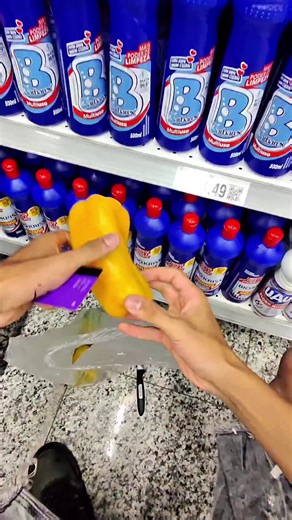 Experimente a Pegadinha das Compras com Óculos Ray-Ban Meta