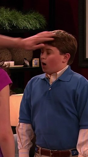 Nevel Papperman: Edits de Icarly Temporada 3 en Español