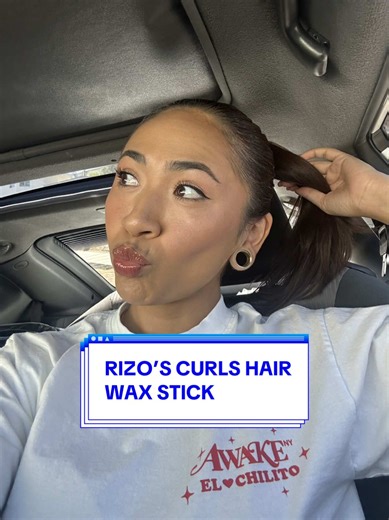 500 bottles of @El Chilito 🥵🌶 later and not a pelito out of place, I love @Rizos Curls hair wax stick 🙂‍↔️🥰✨ #rizoscurlshair #elchilitohotsauce #hairwaxstick