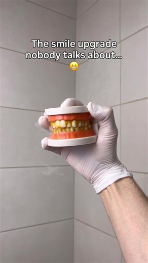 The professional touch at home. 🦷✨ #toothbrush #whiteteeth #oralcare #dentalhealth #perfectsmile Add the 360 Ultrasonic Brush to your night routine. Its ergonomic U-shaped design ensures that every tooth is cleaned simultaneously with sonic precision, leaving you with a fresh, clinical feel.