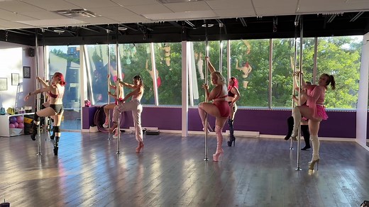 Pink Pony Club #pinkponyclub #poledance #poledancechoreo #polechoreo
