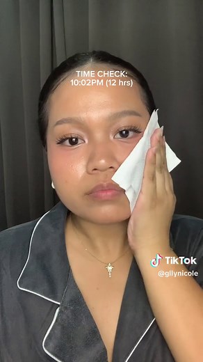 This affordable setting spray is actually quite good! #DAZZLEMESETTINGSPRAY #DAZZLEMEPH