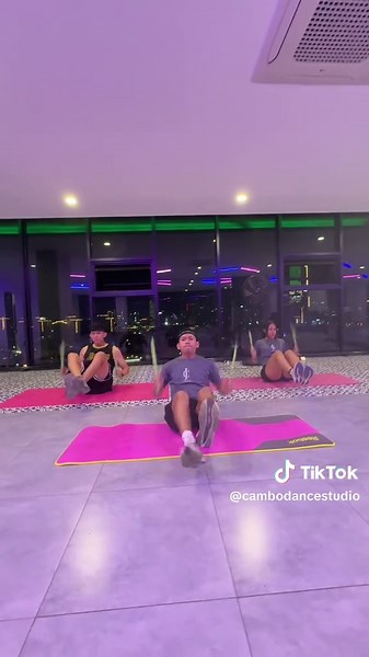 Pound Class 🔥 #fyp #foryou #foryoupage #cambostudio #tiktok #trending #trend #viral #viralvideo #exercise #capcut #following #follower