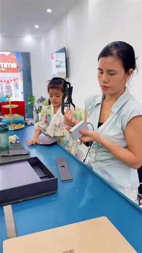 Mở hộp Surface Pro 11 X Plus 16GB 512GB NewSeal Black #surface #surfacehcm #pro11 #snapdargon #black