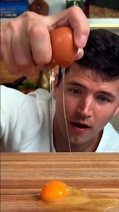 How to Cracked An Egg 🥚