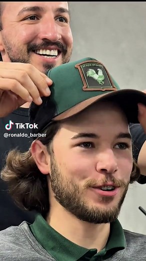 Corte na Tesoura para Cabelo Longo