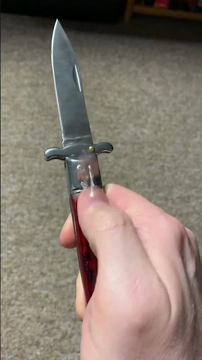Hubertus Guardian-Style Swinguard Leverlock Switchblade Knife