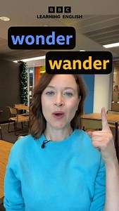 😊 The verbs ‘wonder’ and ‘wander’ sound very similar, but there is a small difference in 🗣️ pronunciation and a BIG difference in meaning! 🤔 Do you know the difference? 👀 Watch the video and then ✍️ fill the gaps in this sentence: I ______ if Josh wants to come for a ______ around the shops later. a) wonder / wander b) wander / wonder c) wonder / wonder #learnenglish #speakenglish #vocabulary #bbclearningenglish #britishenglish #pronunciation #verbs #informalenglish #naturalenglish #wonder #