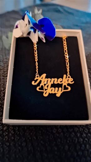 ✨ Ontdek de sieraden van✨ Sieraden An 🖤 Handgemaakt 🖤Gratis graveren 🖤Verguld 🖤naam kettingen Levertijd 5 t/ m 7 werkdagen 🖤 Unieke designs 🖤 klarna achteraf betaling 🖤 verzenden (tracktracê) www.sieraden-an.nl | Sieraden An