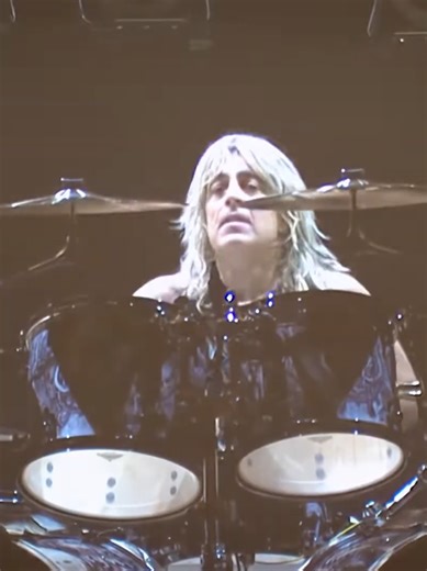 Motörhead's Live Performance of 'The One To Sing The Blues'