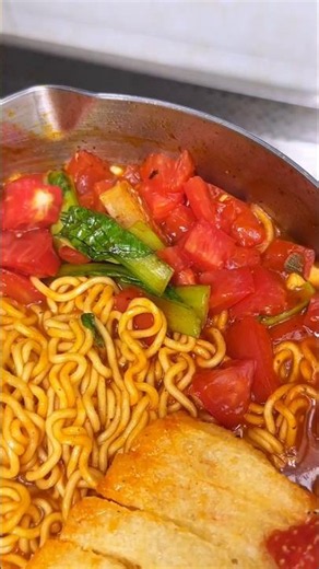 Easy Korean-Style Ramen with Tofu & Fresh Veggies