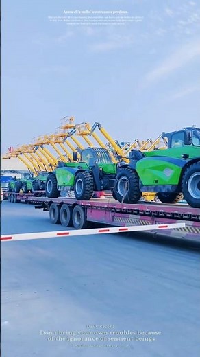 High-performance telescopic boom forklifts are ready to go to construction sites