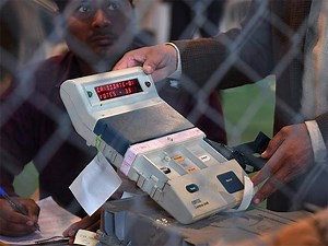 EC preparing to lodge FIR and press criminal charges against cyber expert who claimed EVM Hacking | https://goo.gl/HqcvNk | The Economic Times
