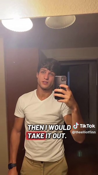 Every models routine before the scene was different, here’s mine. #food #model #scene