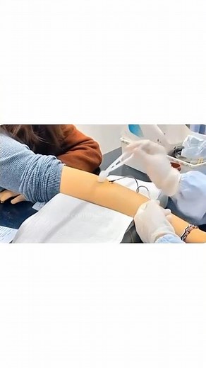 This is how they take blood samples in Asia🩸